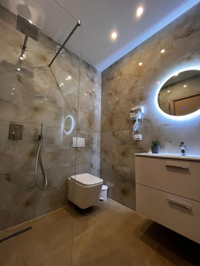 Belix Seaview Apartments ดูร์เรส ภายนอก รูปภาพ